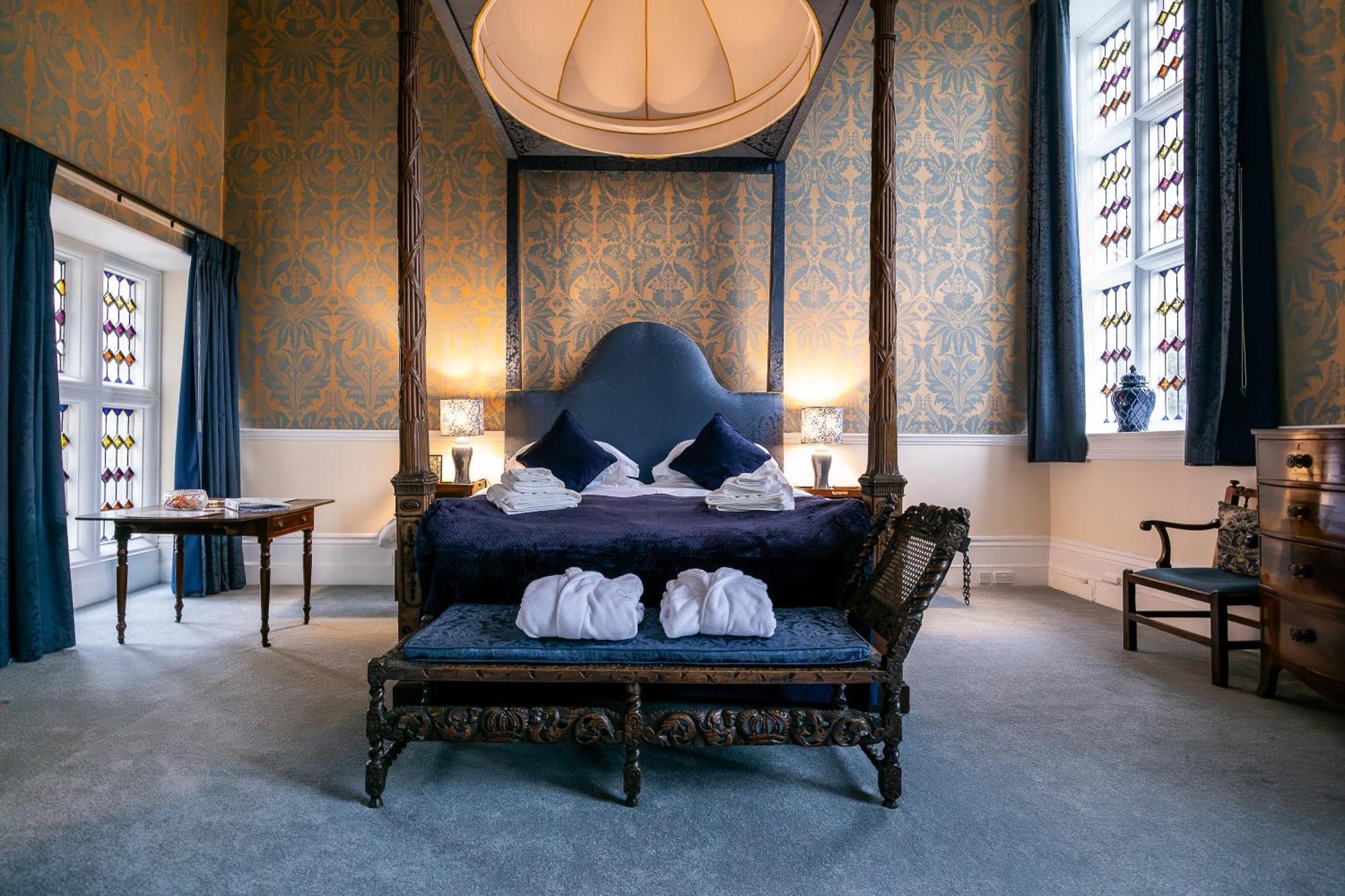 The Hall - Historic Grade I-Listed Jacobean Mansion Bradford-On-Avon Bagian luar foto