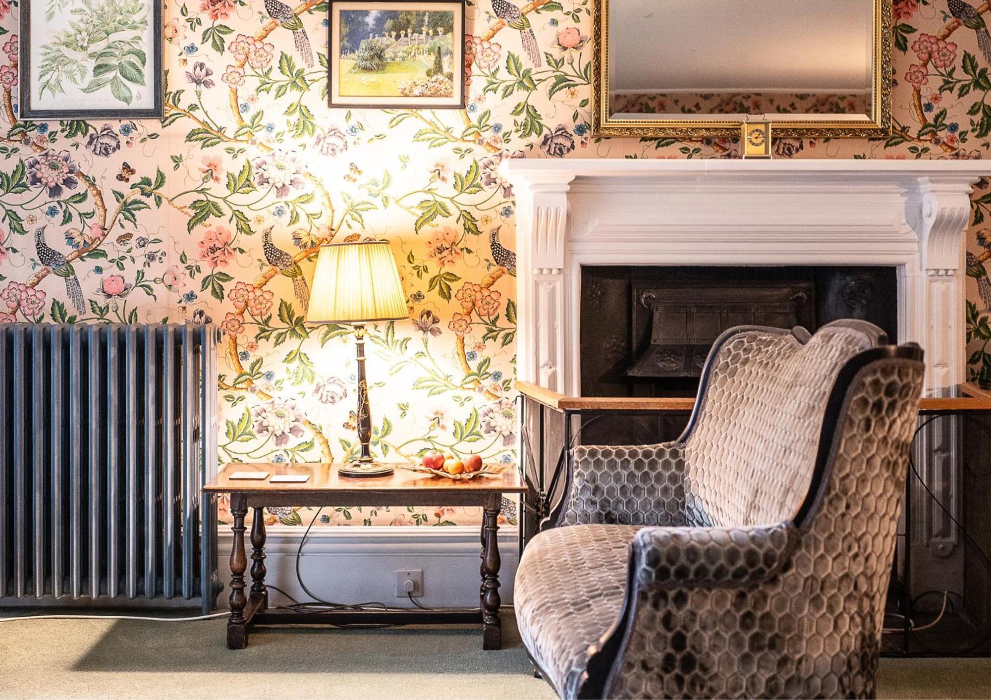 The Hall - Historic Grade I-Listed Jacobean Mansion Bradford-On-Avon Bagian luar foto